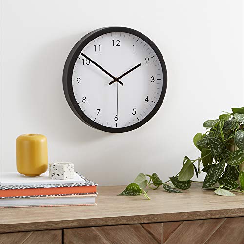 Amazon Basics Wall Clock (30cm): Battery-operated, Round, Easy-to-read, Silent