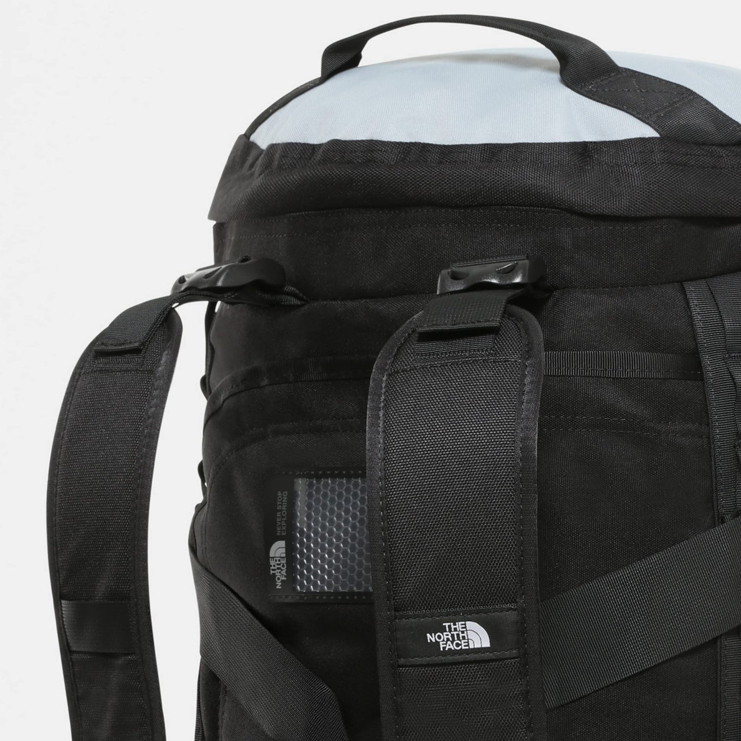The North Face - Gilman Duffel Bag - Sports and Gym Bag with Shoulder Strap - Foldable Travel Bag - TNF Black/Mid Grey, M, 71L