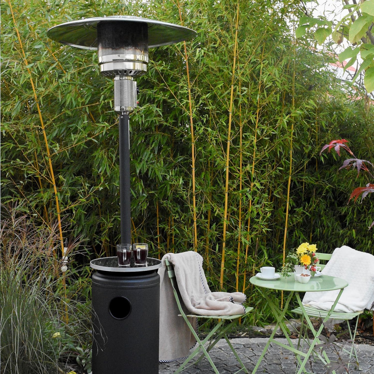 APANA 'Bellamente ONE' gas heater (14kW) for garden with transport wheels & automatic switch-off
