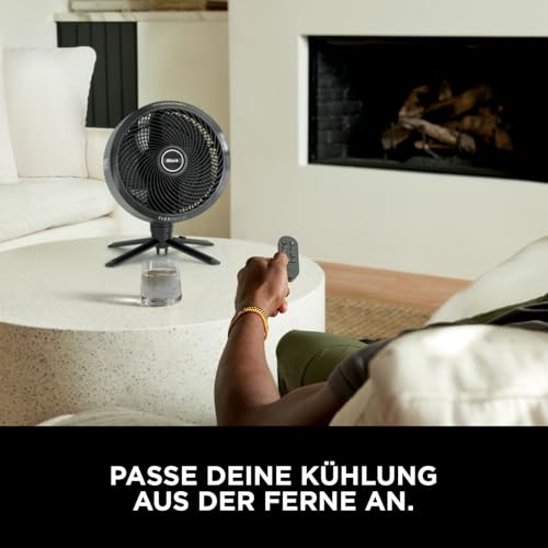 Shark 'FlexBreeze Pro Mist' battery-powered fan for indoor and outdoor use with spray system and remote control
